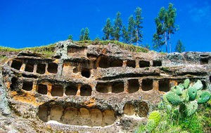 cementerio preincaico